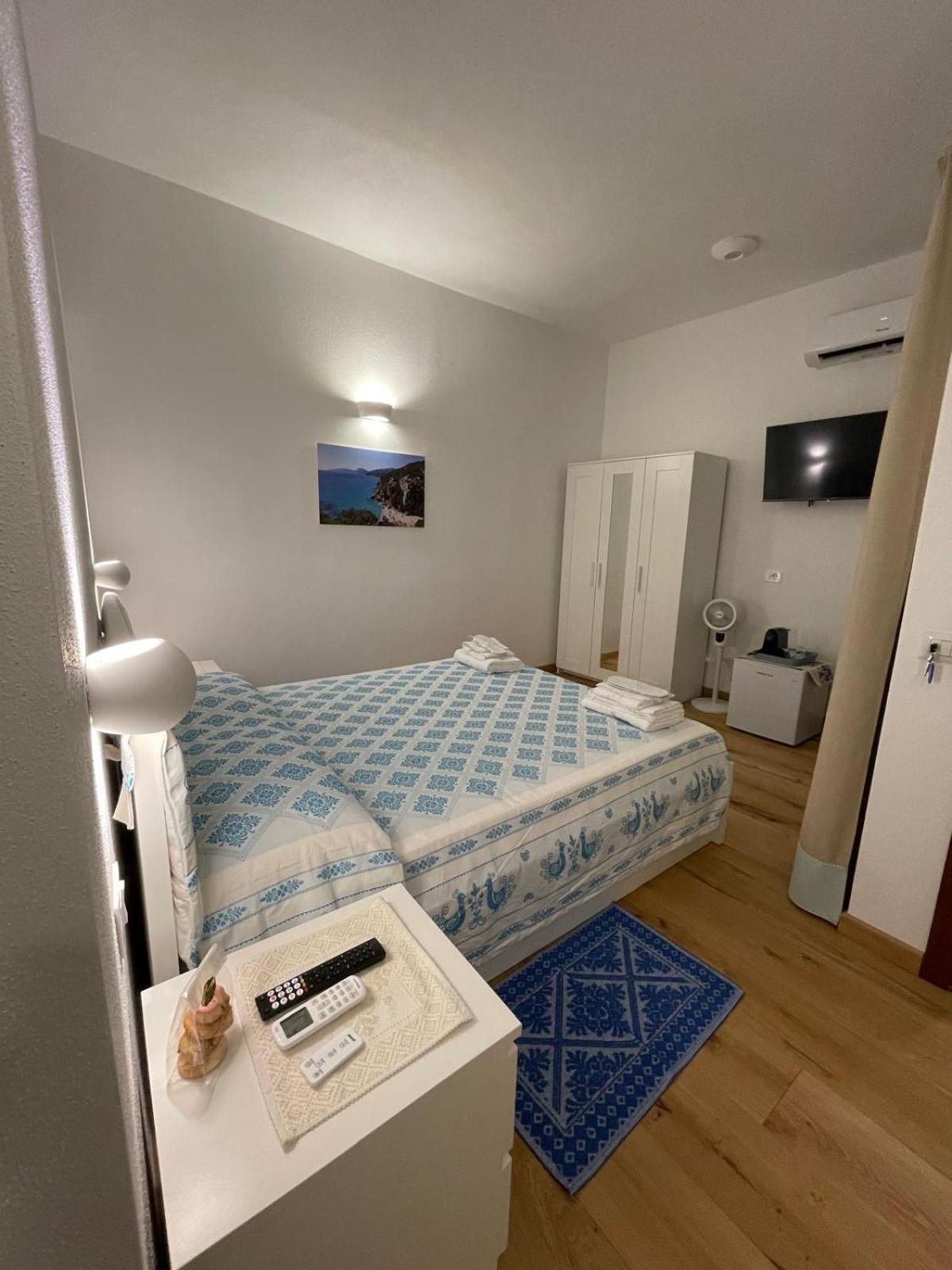 Sa Troppa De Sos Chentu Hotel Dorgali Exterior foto